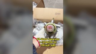 ISUZU TFR 4JA1 4JB1 ट्रक इंजन पार्ट्स के लिए तेल पानी विभाजक 5-13200220-QC 5-13200220-6