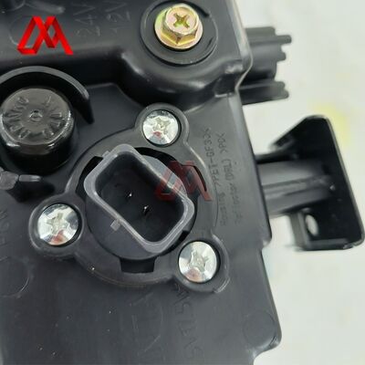 8-98218598-0 8982185980 Fog & Drl Lamp Assembly Suitable for ISUZU FRR 